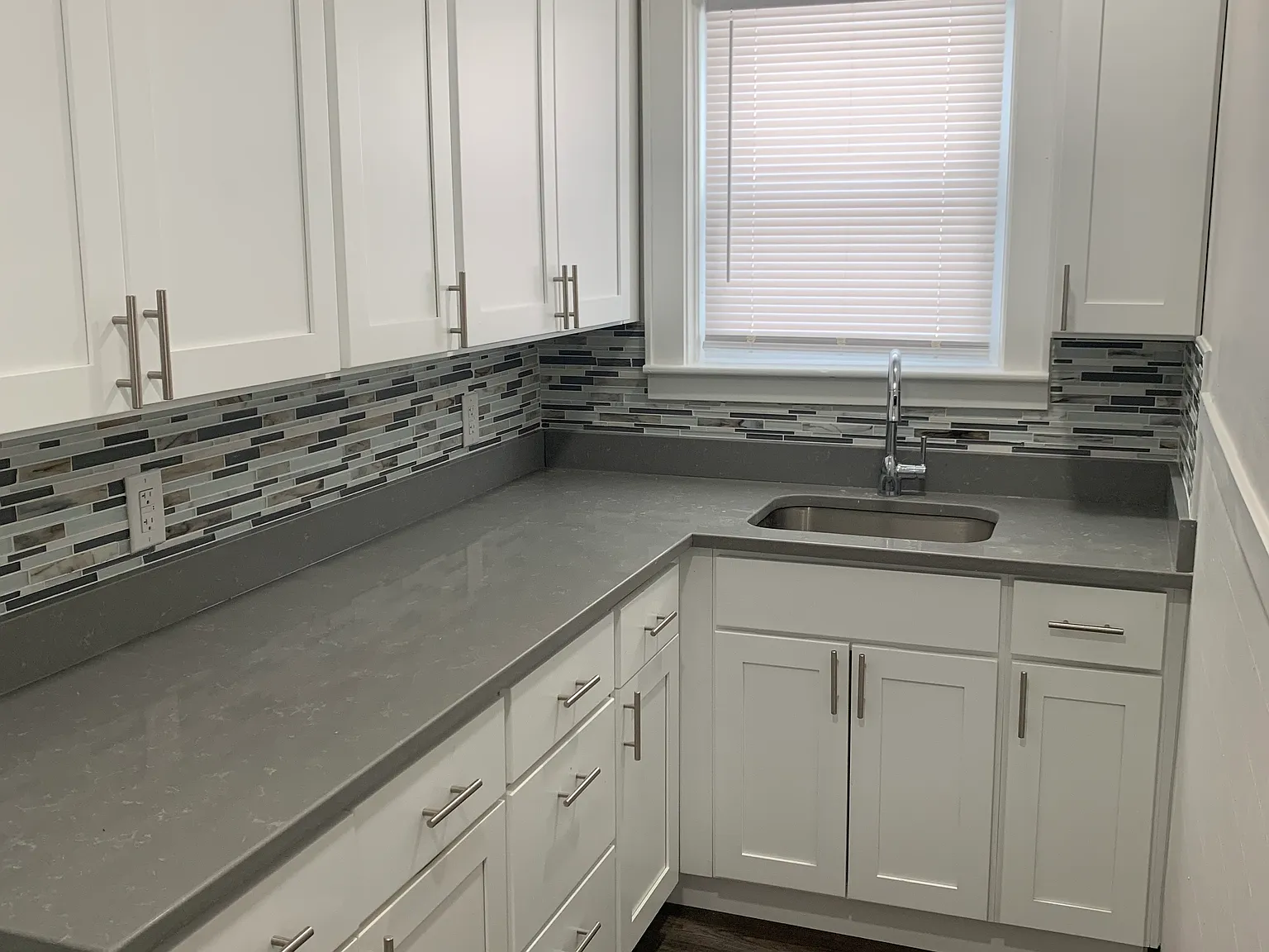 3 bed, $1,850 — Photo 2