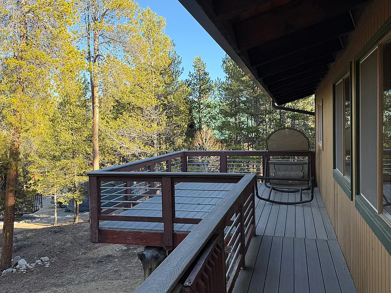 550 Peak View Dr — Photo 6