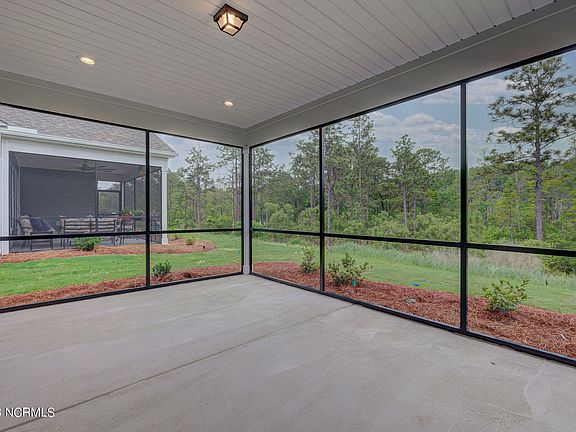 5th image of 518 Fox Sedge Place