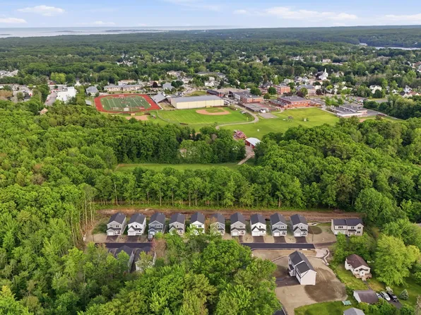 5 Blaine Street #104, Saco, ME 04072