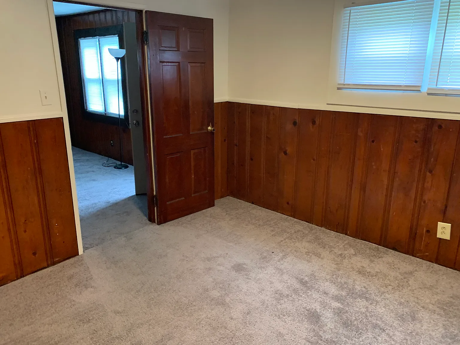 2 bed, 784 sqft, $700 — Photo 2