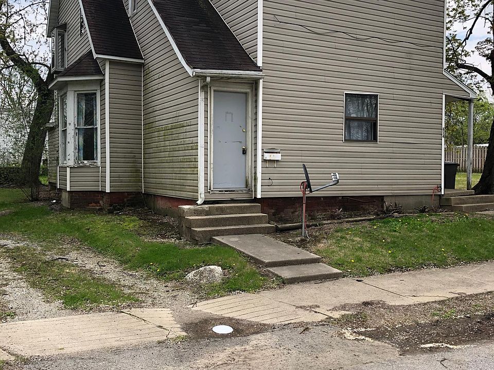 1st image of 614 N Elm St #1