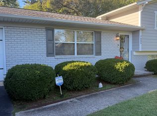 7605 Luscombe Dr, Knoxville, TN 37919