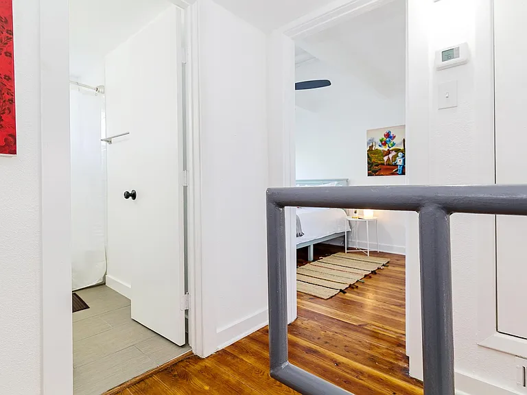 2232 Bellefontaine St #3 — Photo 8