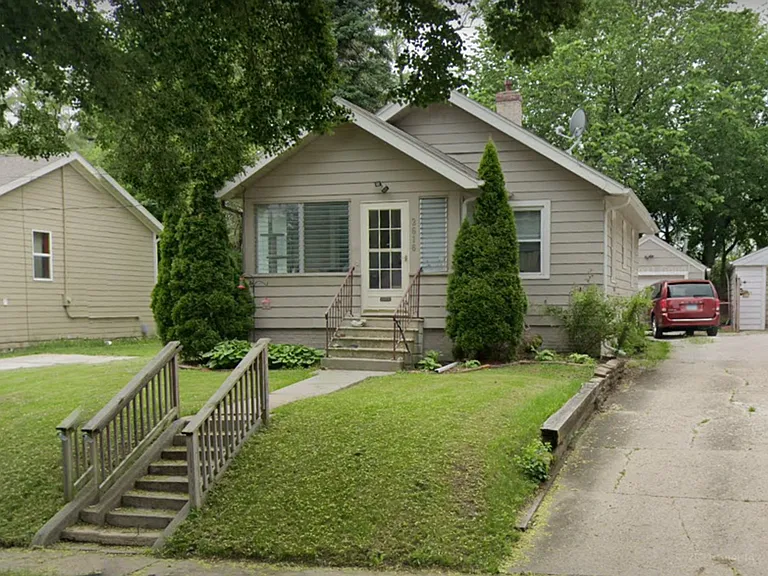 2616 Bowdoin St — Photo 16