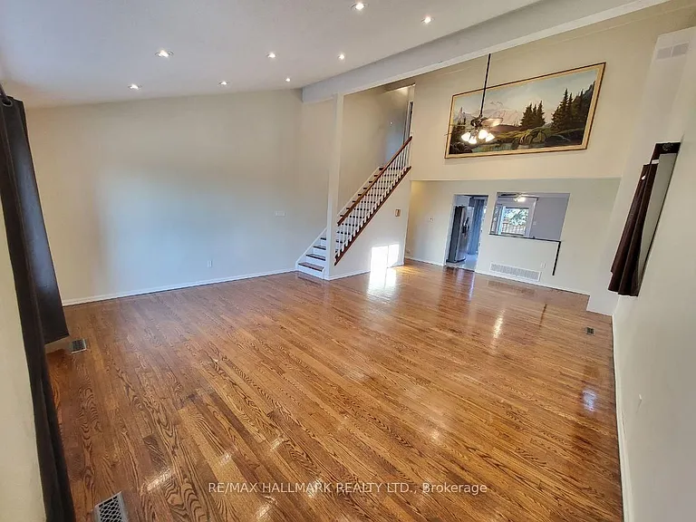 928 Wayne Dr #MAIN — Photo 15