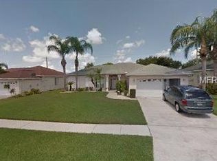 1610 Oracle Dr, Ruskin, FL 33573