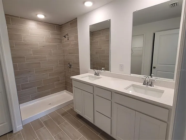 11383 Baggot Ave — Photo 19