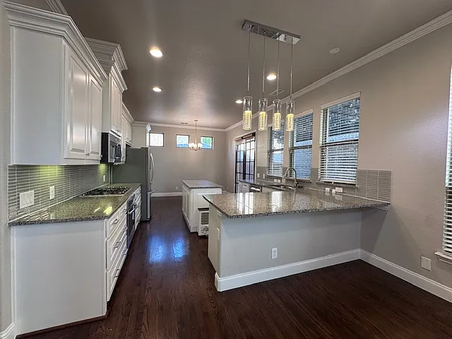 2524 Bill Moses Pkwy — Photo 6