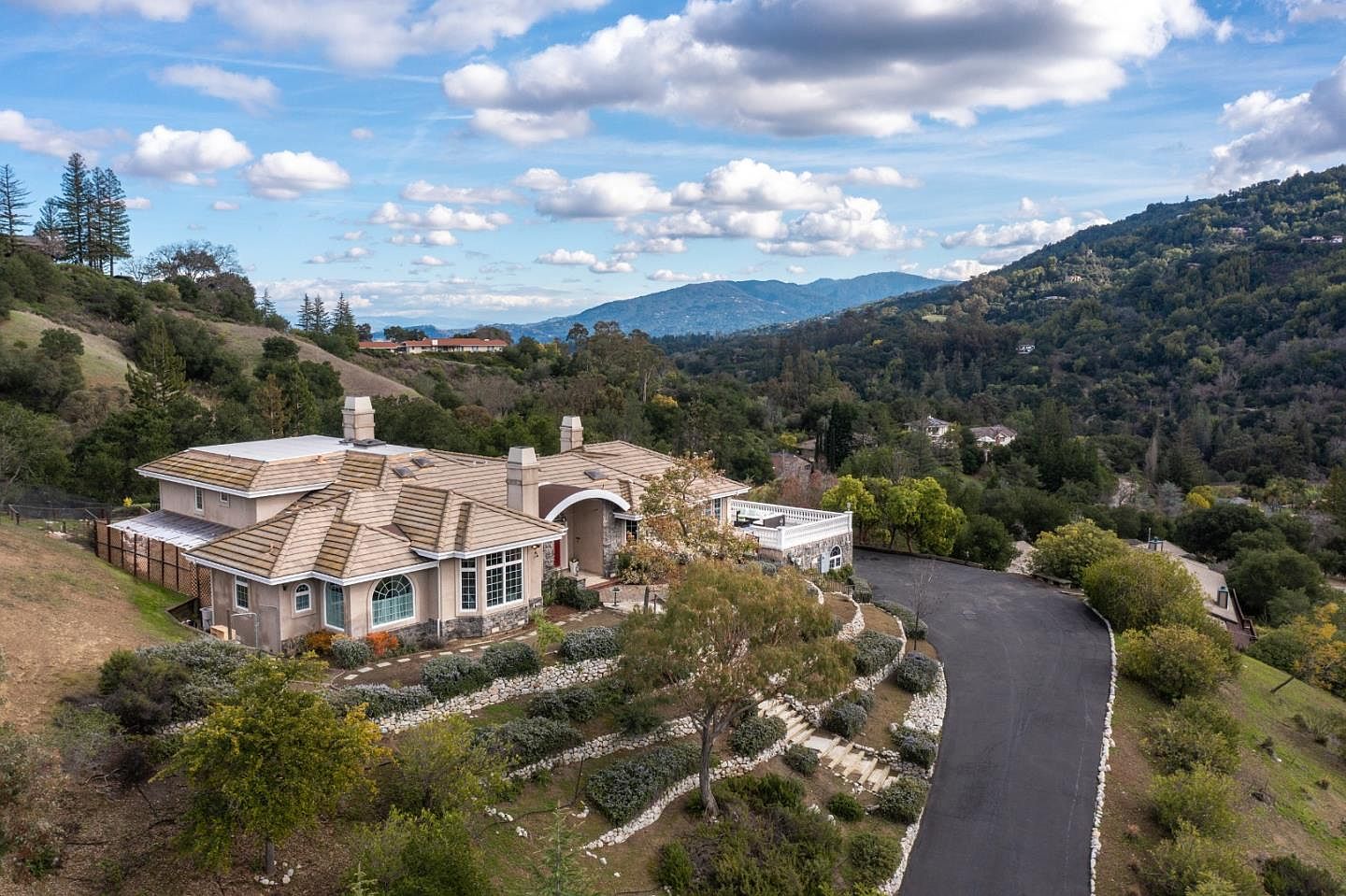 21409 Toll Gate Rd, Saratoga, CA 95070 Zillow