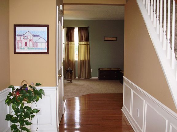 3rd image of 13235 Landwood Dr