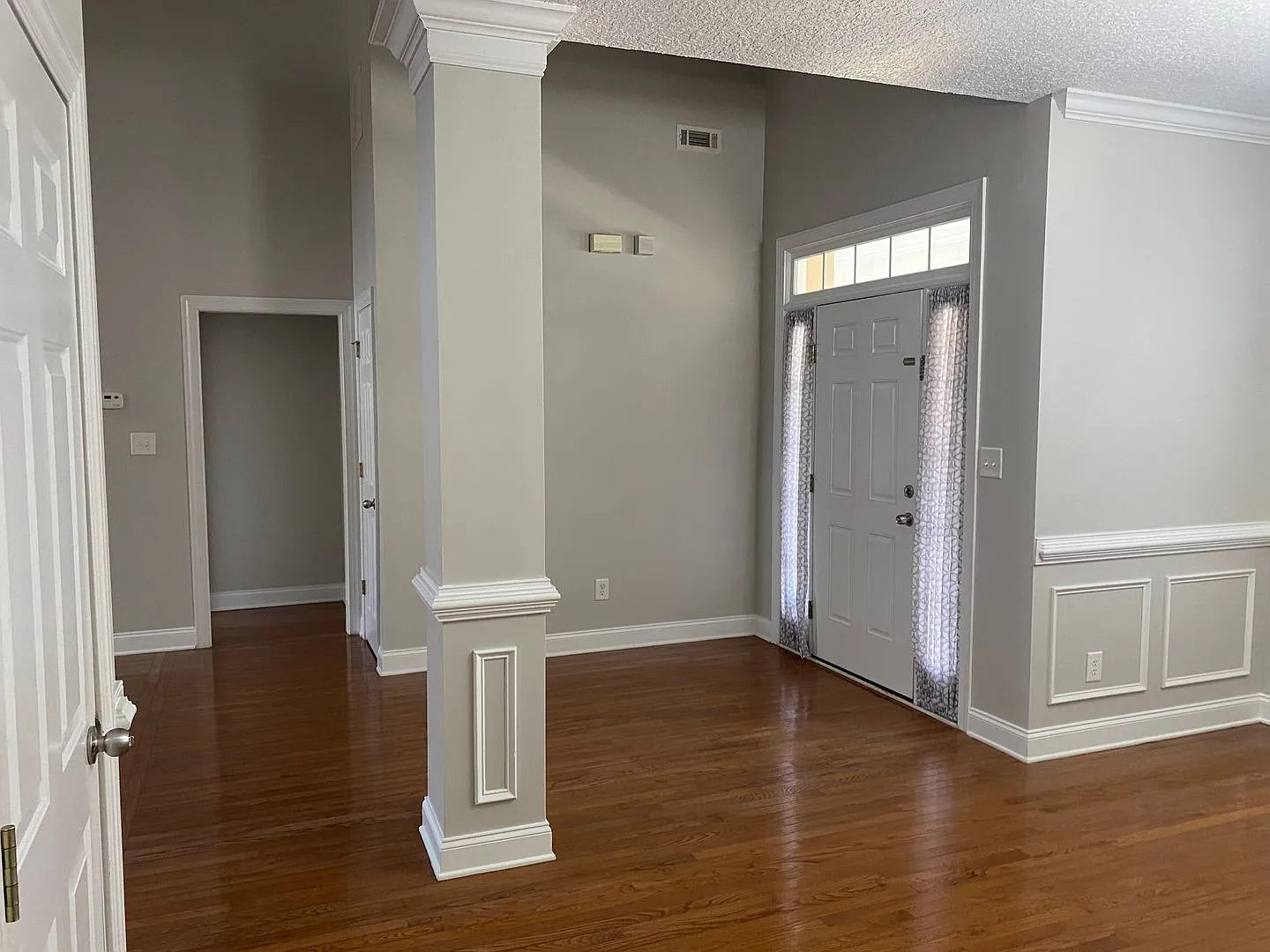 Beautiful 4 bedroom, 2.5 bathroom home In the desirable Avery Park Community in Newnan! Must See! — Photo 4