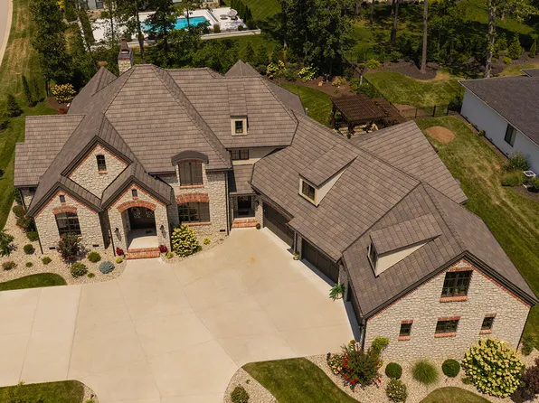 871 E Kenmare Court, Nixa, MO 65714