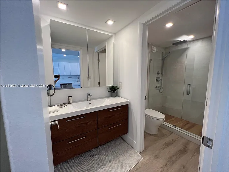 2301 Collins Ave #342 — Photo 13