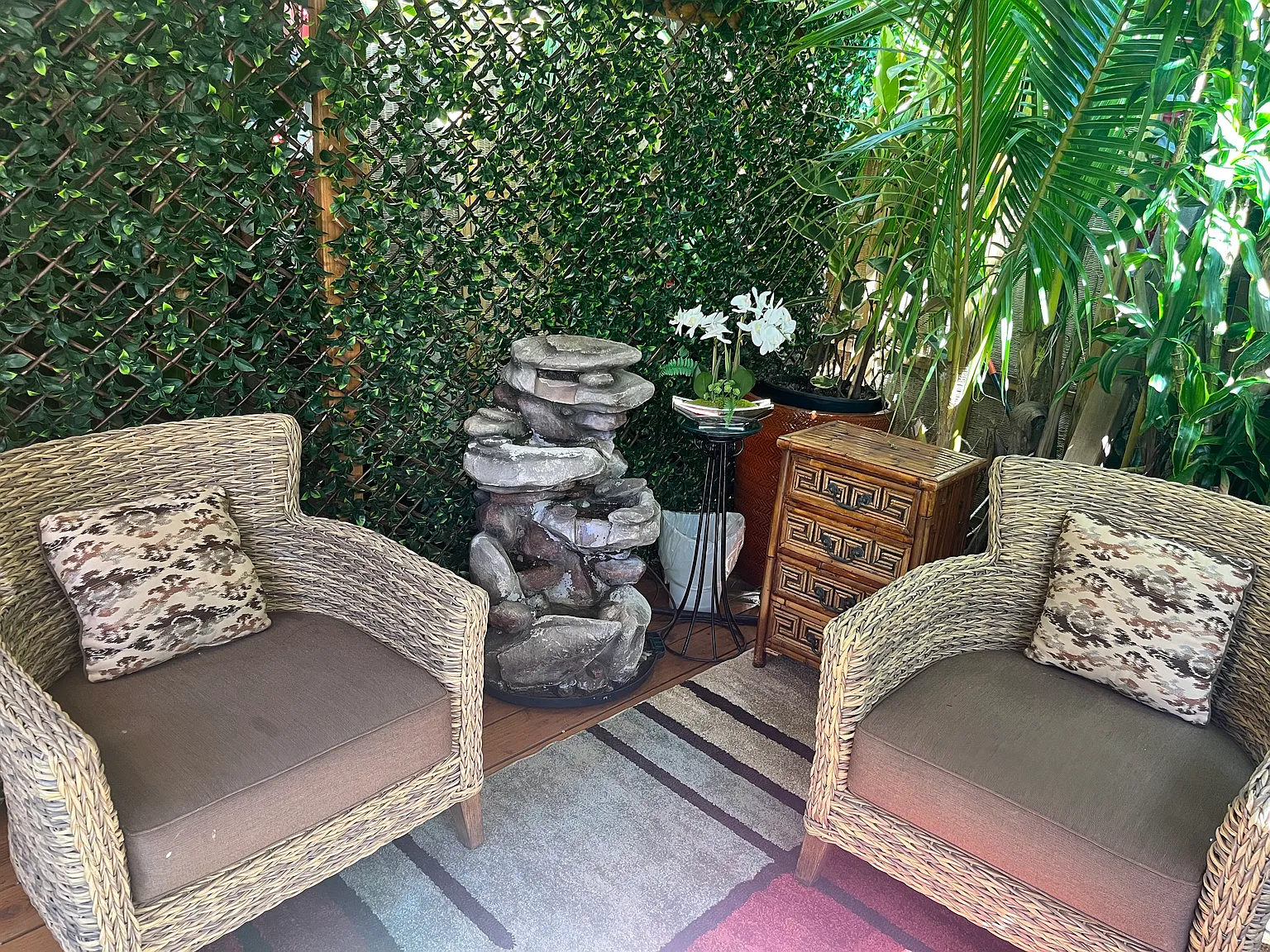 Sierra Dr, Honolulu — Photo 2