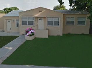 1715 Hayes St, Hollywood, FL 33020