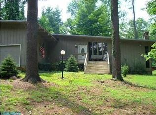 180 Pinetree Dr, Granville, OH 43023