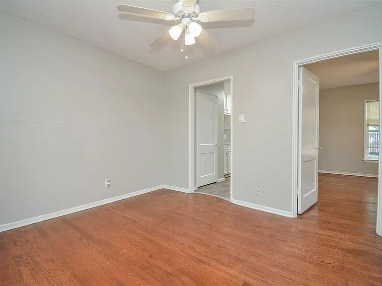2718 Wroxton Rd #3 — Photo 10