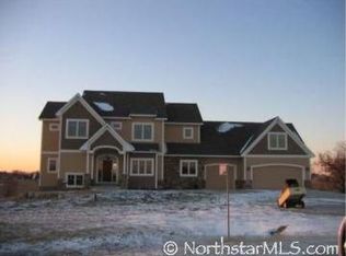 1310 Malecha Ct, New Prague, MN 56071