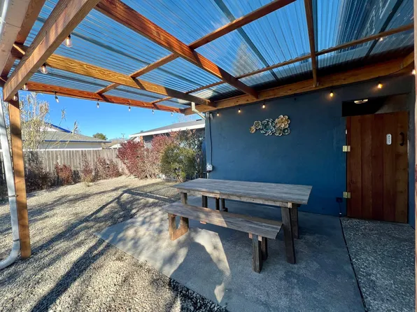 5015 Roma St, Santa Rosa, CA 95409