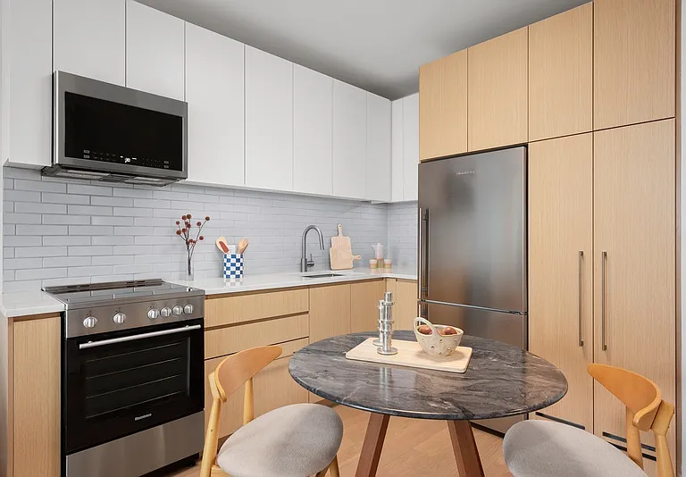 249 Willoughby Ave #10K — Photo 8