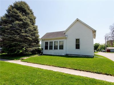 509 E 1st Ave, Indianola, IA, 50125