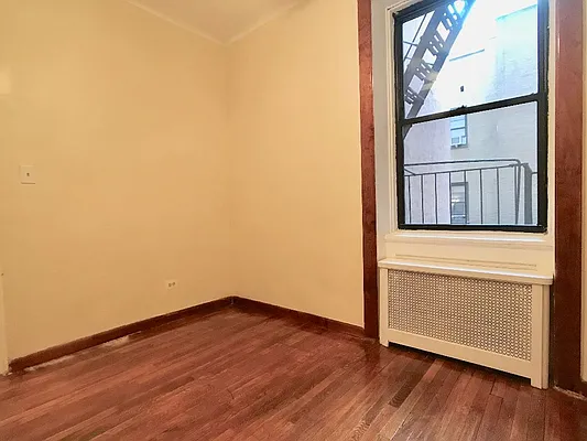 Rented by Sovereign Associates | media 14