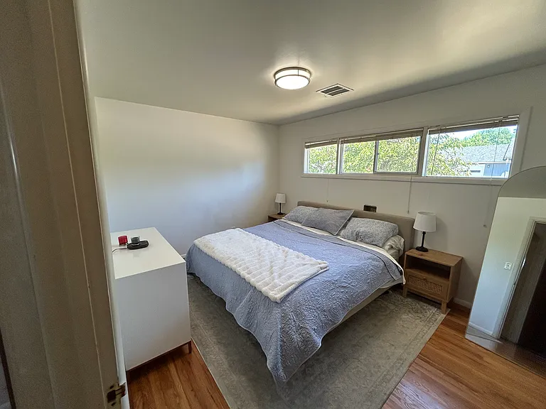 718 Randall St #718 — Photo 16