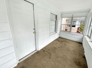 1709 Maplewood Ave, Lansing, MI 48910