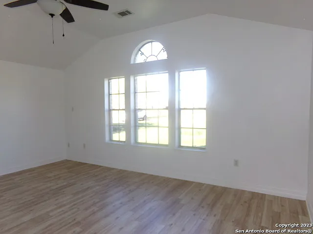 10340 Fowler Rd — Photo 21