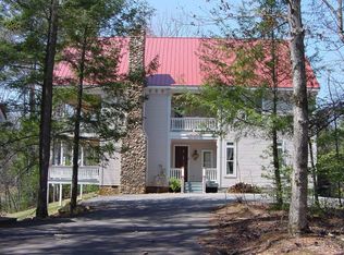 2525 Waldens Creek Rd, Sevierville, TN 37862