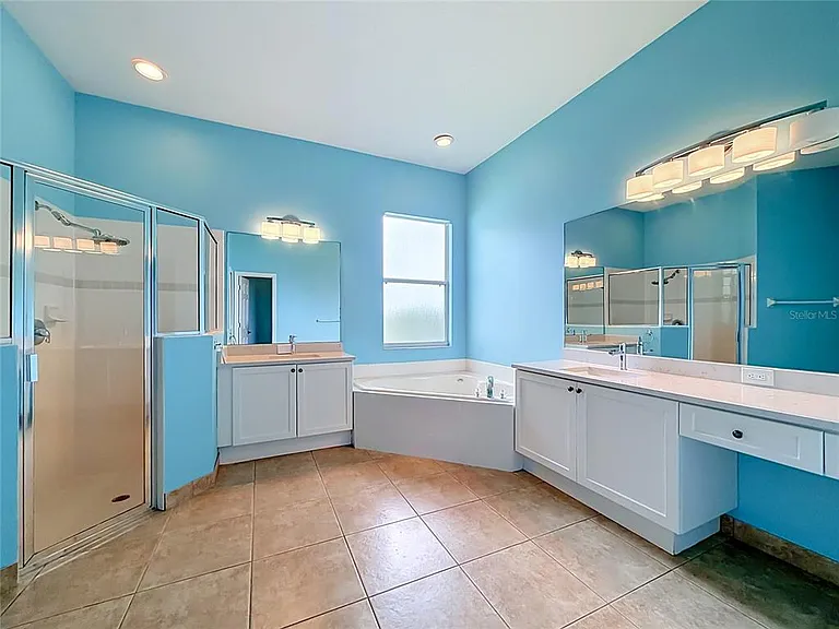 2947 Majestic Isle Dr — Photo 26