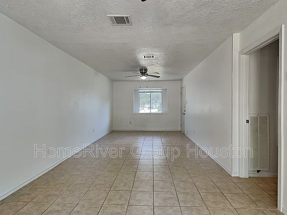 2nd image of 7535 Water Park Ln