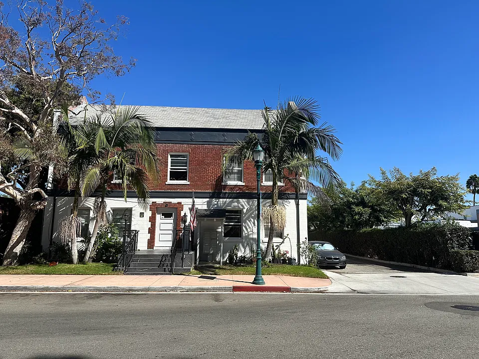 1414 Cravens Ave #5