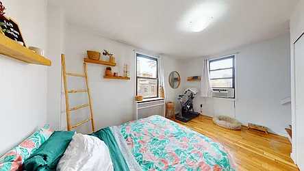 Rented by Bond New York