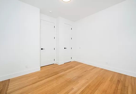 3rd image of 419 16th St #6A