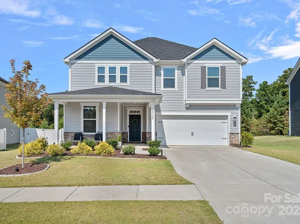 12320 Rowan Hill Dr, Huntersville, NC 28078