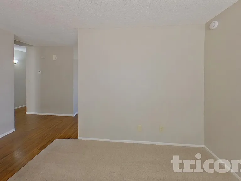 20420 N 14th Ln — Photo 3