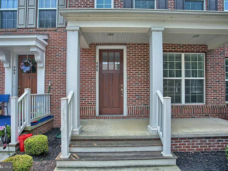405 Line Rd — Photo 2