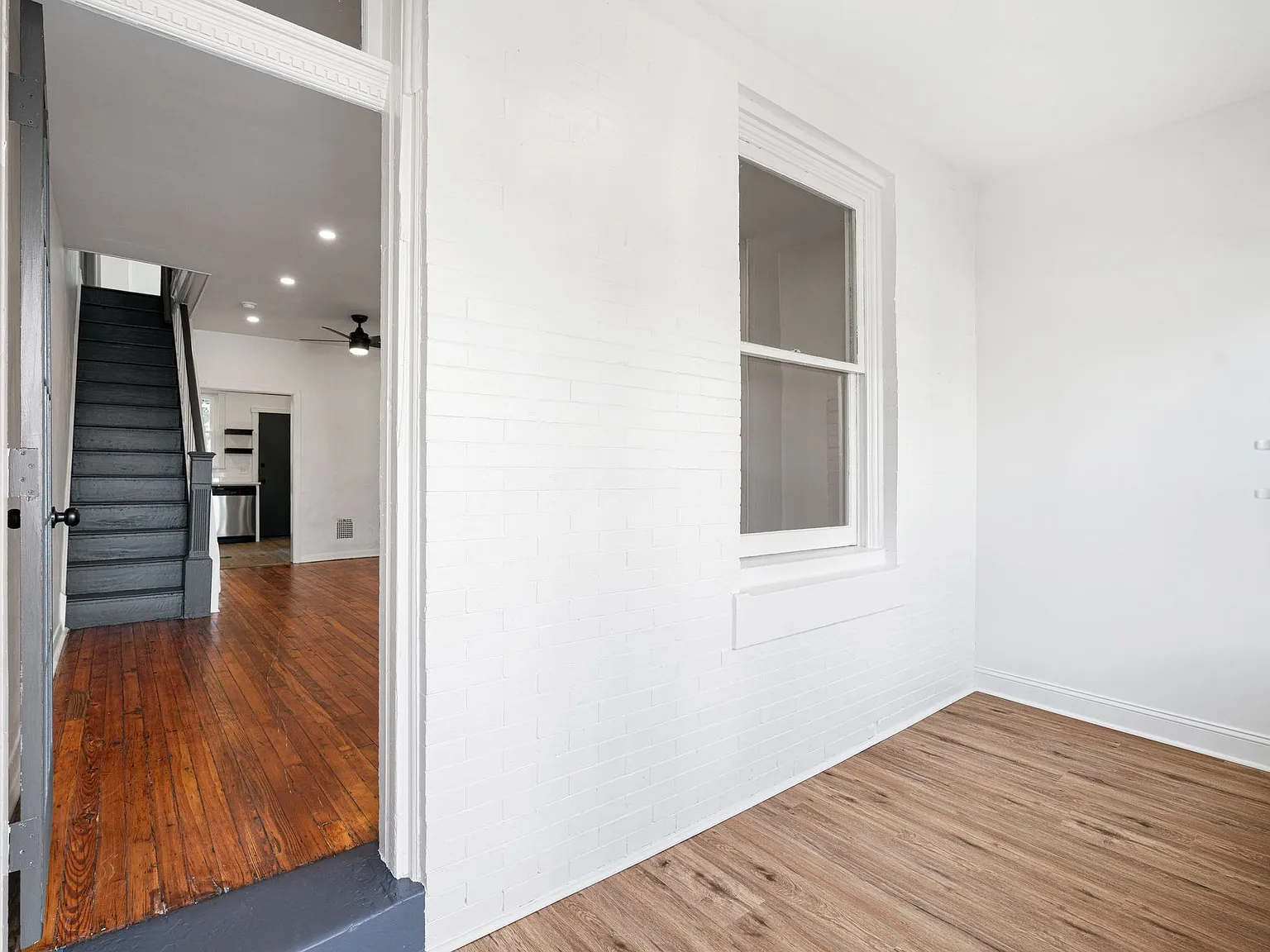3 bed, 938 sqft, $1,700 — Photo 4