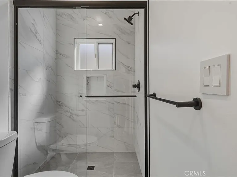 14165 Erwin St — Photo 16