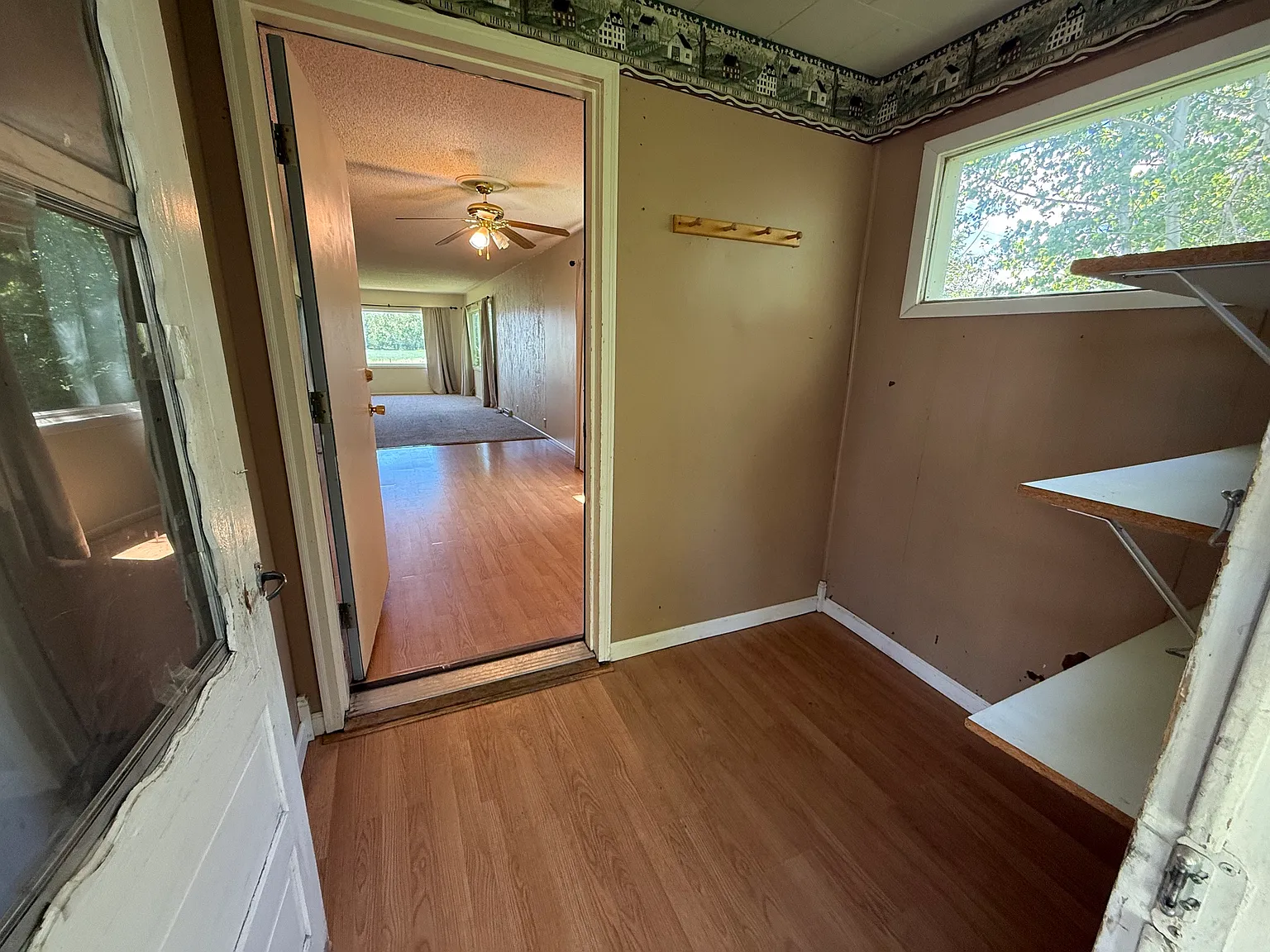 3 bed, 1452 sqft, $2,700 — Photo 4