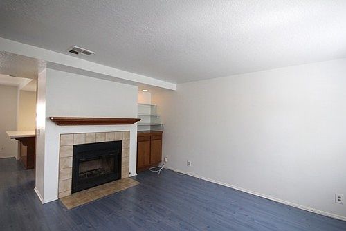 5th image of 309 N Holliston Ave APT 9