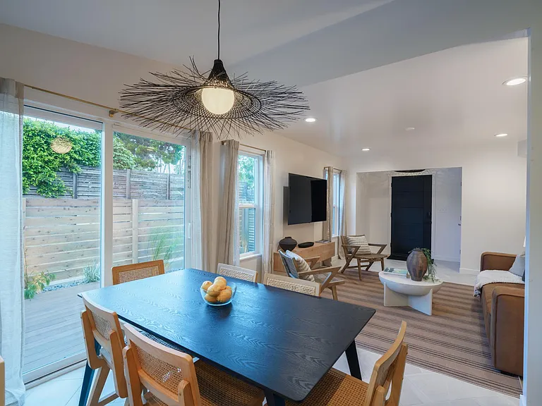 170 Hillcrest Dr — Photo 16