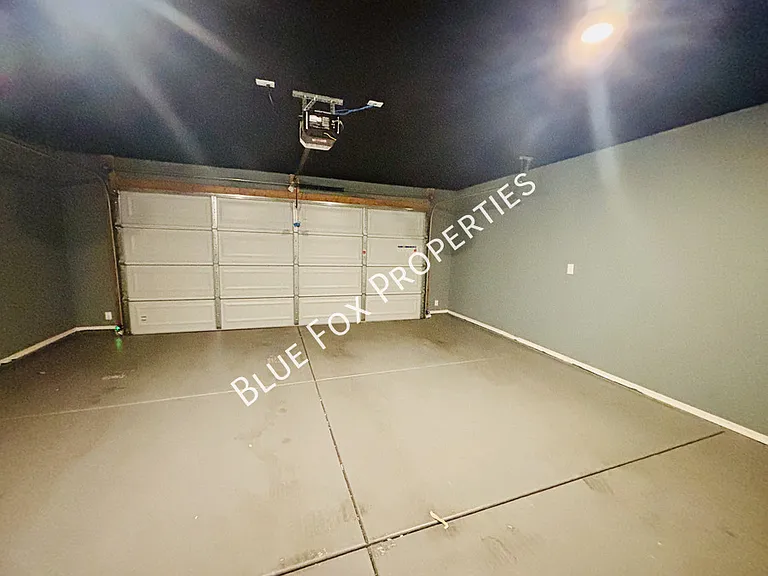 6563 W Camino Pizarro — Photo 21