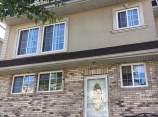 157 Kiswick St #B, Staten Island, NY 10305