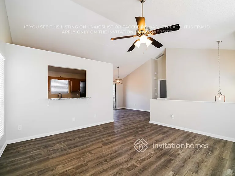 4350 Yellow Rose Dr — Photo 3