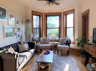 3835 N Paulina St, Chicago, IL 60613