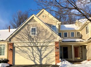 37222 Amhurst Dr, Westland, MI 48185