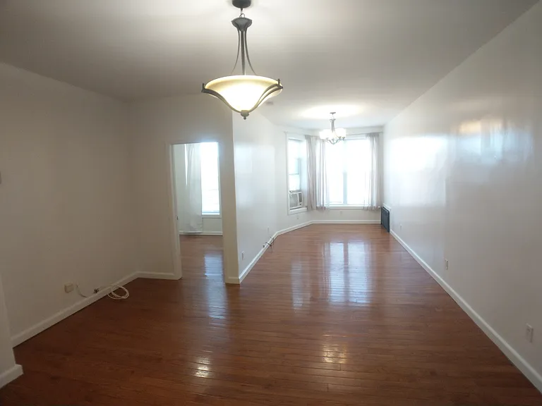 7304 6th Ave #2 — Photo 2